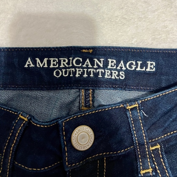 American Eagle Dark Wash Classic Jeggings - Size 4 - Picture 7 of 11
